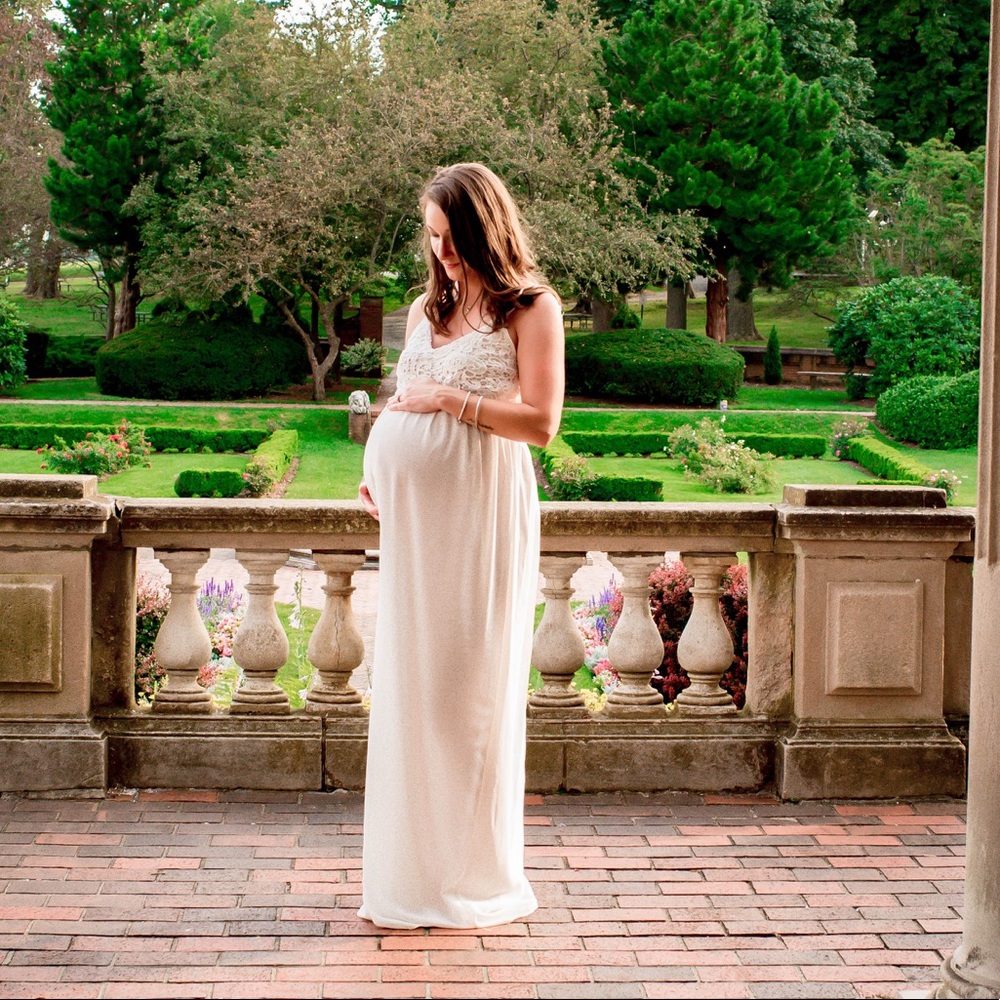 White maxi, maternity photo dress
